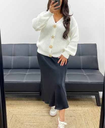 Gilet à Boutons Fantaisie – Chic et Douillet