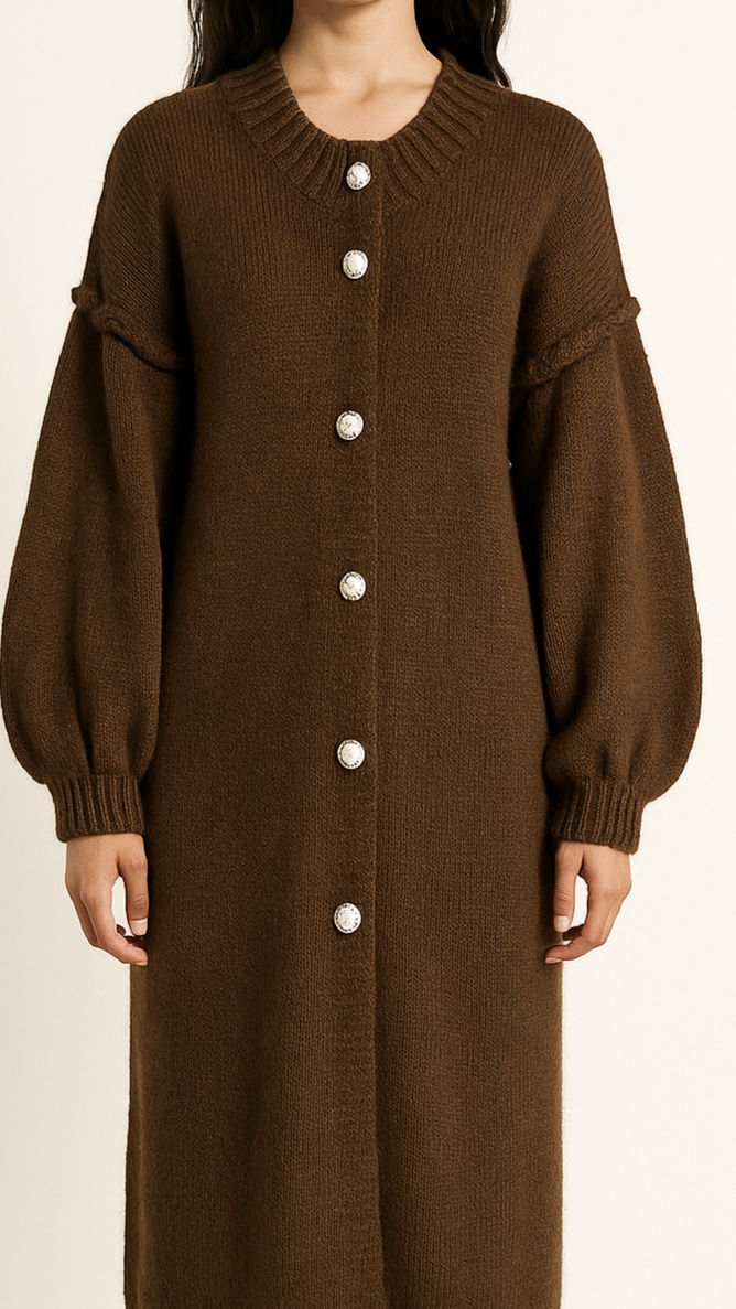 Élégance Automnale – Robe Longue en Maille.