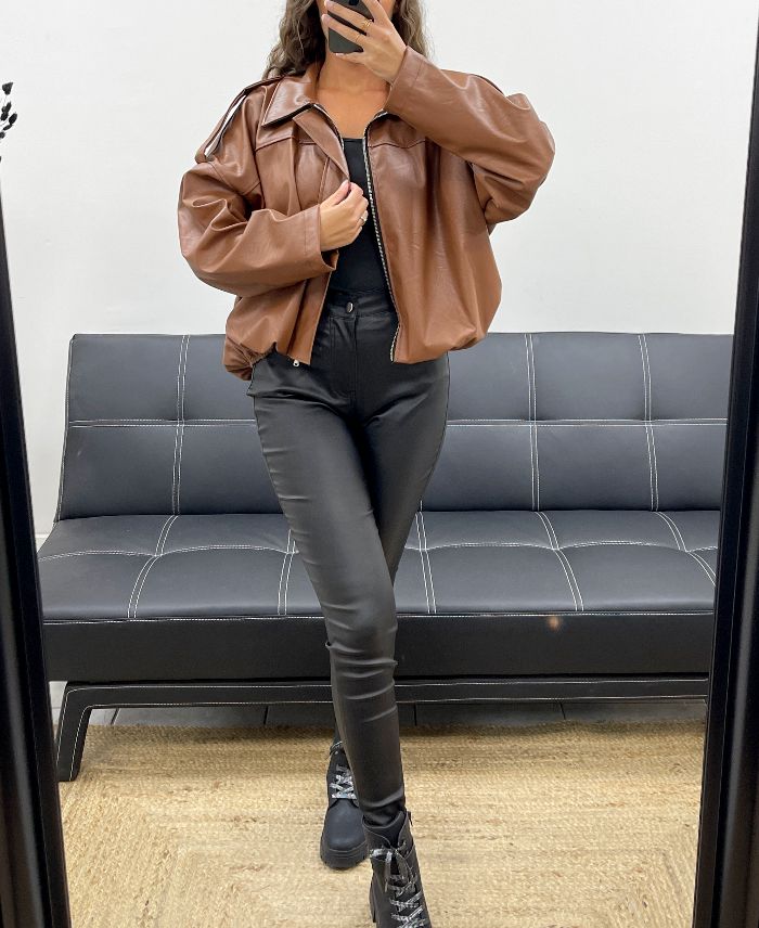 Veste Oversize en Simili Cuir – Style Urbain et Tendance